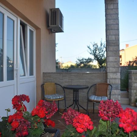 Apartment Lavanda 2 Porec Exterior photo