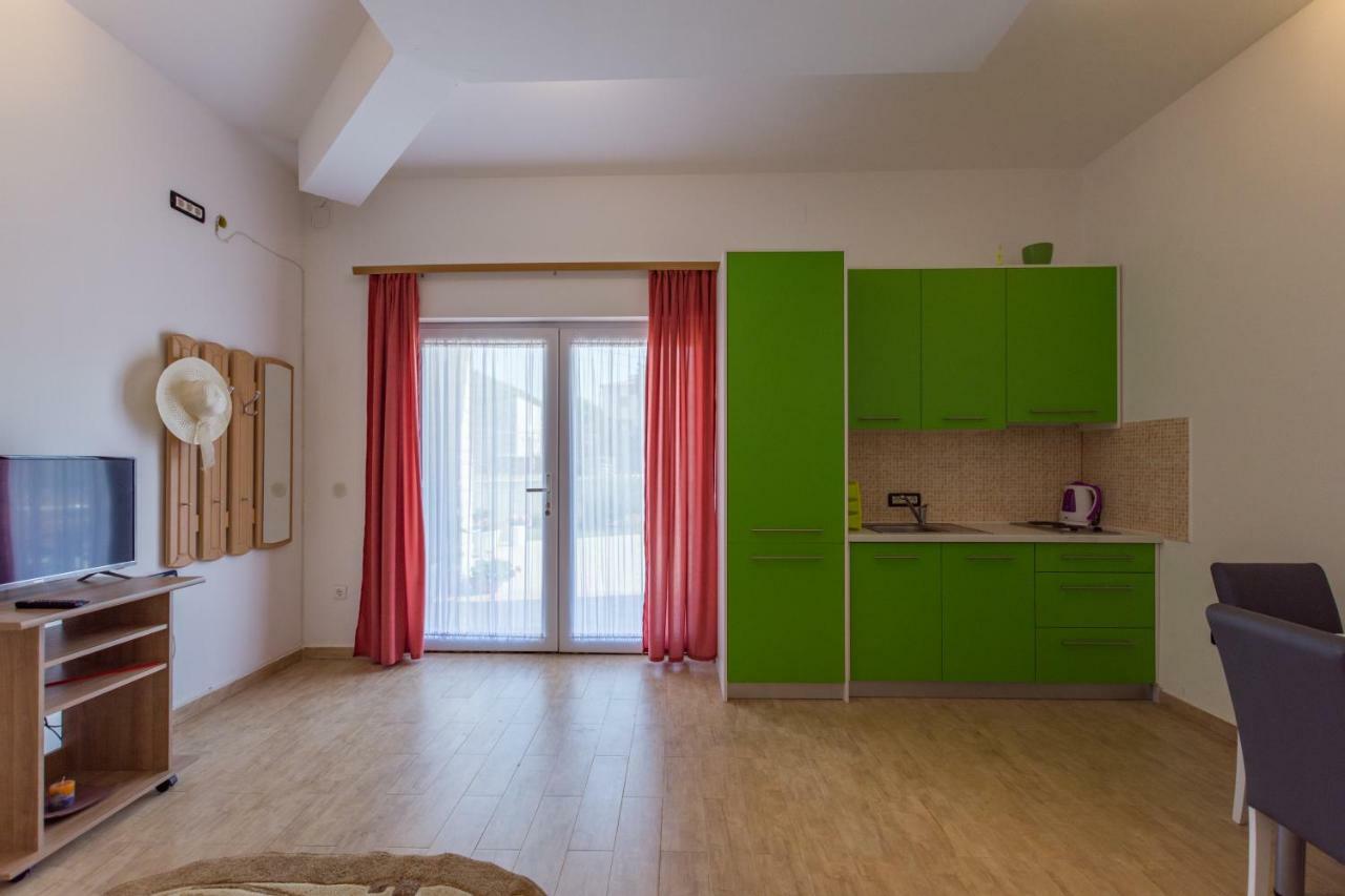 Apartment Lavanda 2 Porec Exterior photo